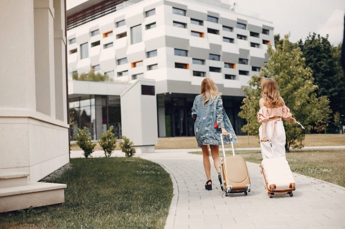 Get Hotels Near the Edmonton Airport | Ramada Nisku