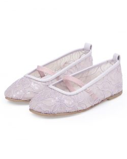 Buy Stylish and Comfortable Footwear for Girls Online in India