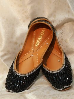 Best Designer Jutti in India for Ladies – Premium Styles