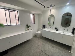 Premium Bathroom Renovation Thirroul | Local Coastal Experts