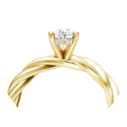 Designing a Ring That Tells Your Love Story