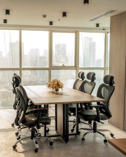 Best Office Furniture Supplier in India – Haus Luxuriant