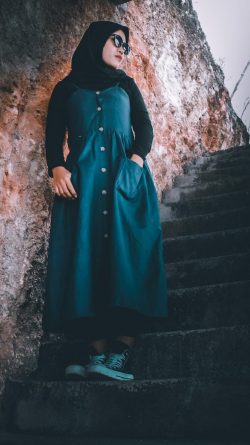 Elegant & Stylish Modest Clothing Green Valley