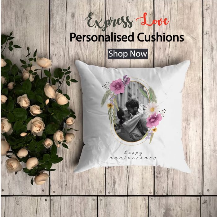 Acoustic Guitar Mini Cushion | Red Music Design – Right Gifting