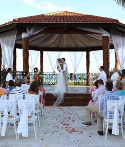Your Dream Celebration in Mexico: Why a Playa Del Carmen Wedding Is the Perfect Choice