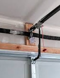 Fast & Reliable Garage Door Emergency Services