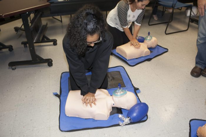 CPR Classes Near Me – Learn Life-Saving Skills That Make a Difference