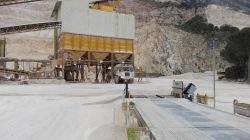 Bahía de Lavado y Limpieza Industrial Eficiente para Obras Modernas