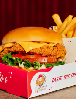 Enjoy the Ultimate Flavor Experience with Broasted Chicken and the Best Chicken Burgers at Caylos
