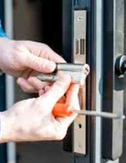 24 Hour Garage Door Repair Longmont | Fast & Reliable Service Anytime