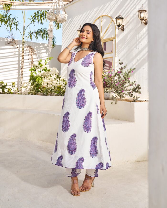 Shop Cotton Kurta for Women in Handcrafted Styles Online
