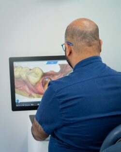 Dentist Roseville – Personalized Dental Care for Every Smile