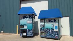 How to Start an Ice Business Without Owning a Machine