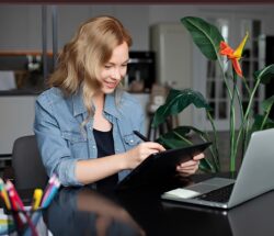 Platformics Simplifies Payroll With a Payroll Company in South Africa