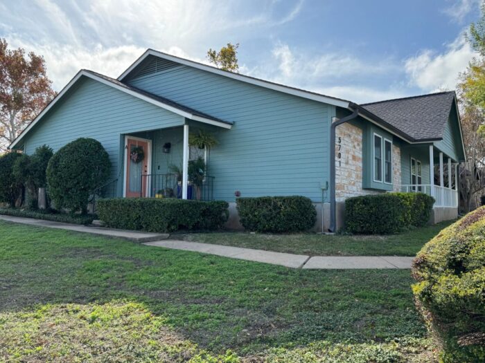 Siding Contractor in Austin: Key Factors to Consider Before Your Project
