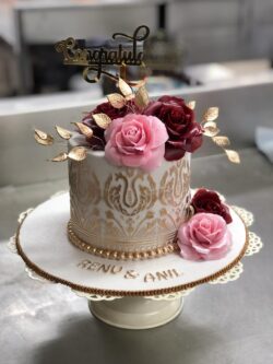 Custom wedding cake order for special events