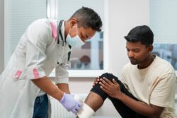 Knee Pain Second Opinion in Pune for Informed Care