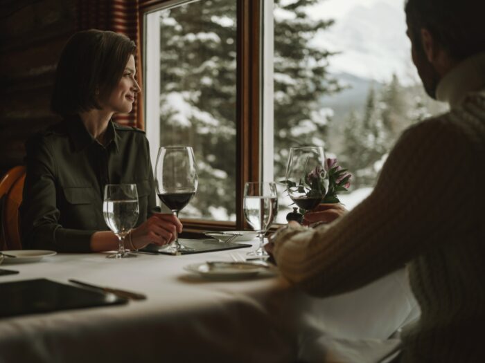 How to Choose a Lake Louise Restaurant for a Memorable Meal
